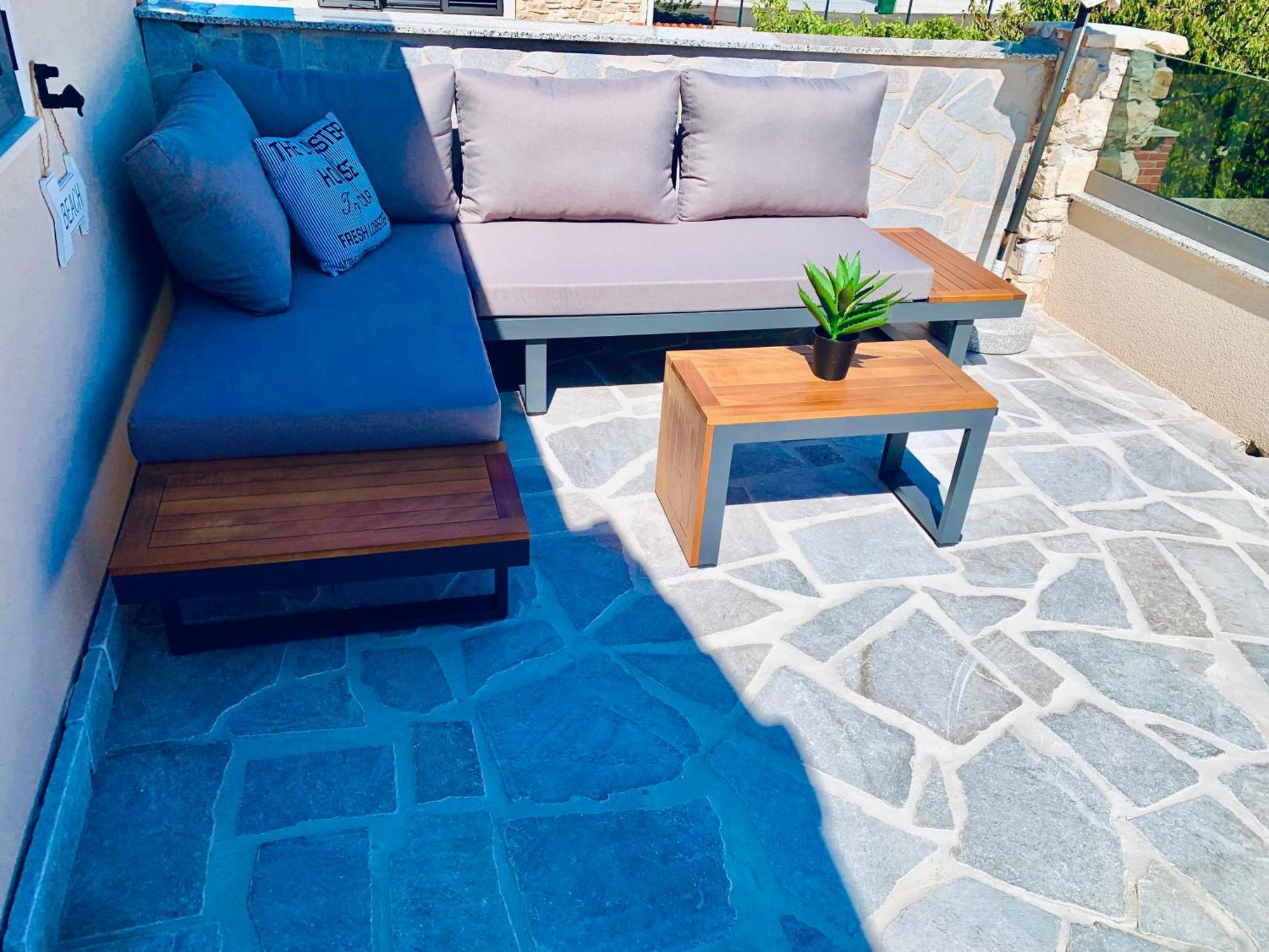 Ferienwohnungen VI La Mare With Heated Pool Zadar Zewnętrze zdjęcie